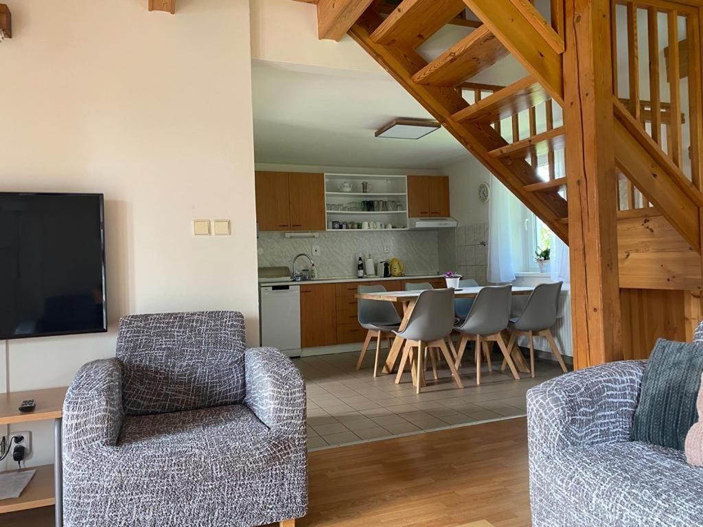 66 - Cista V Krkonosich Villa *