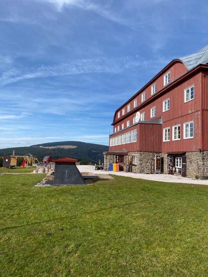 66 - Cista V Krkonosich Cerny Dul